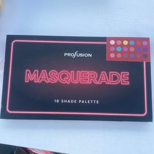 Masquerade 18 Shade Palette